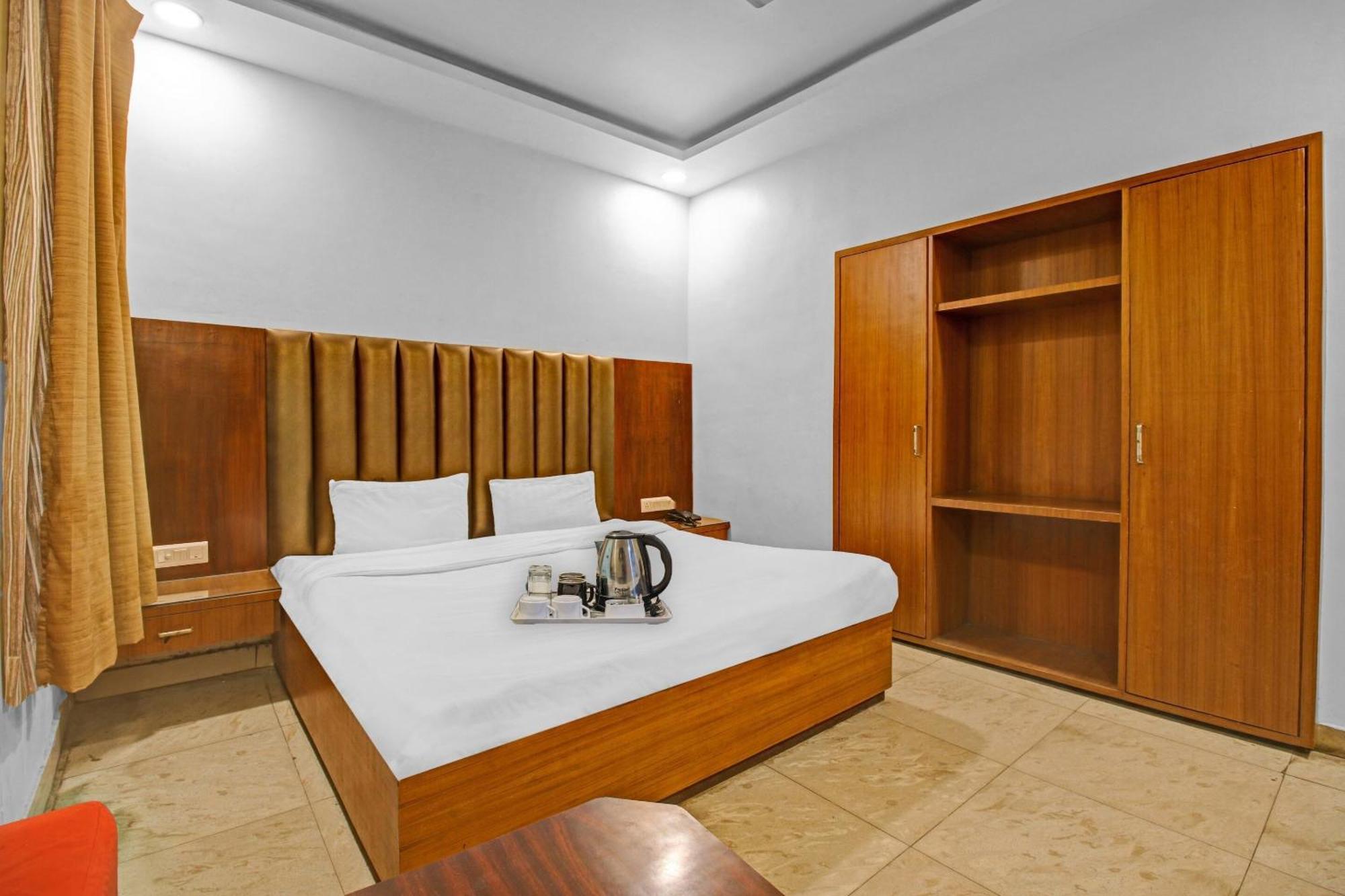 Collection O Surya Hotel Bhopal Ngoại thất bức ảnh