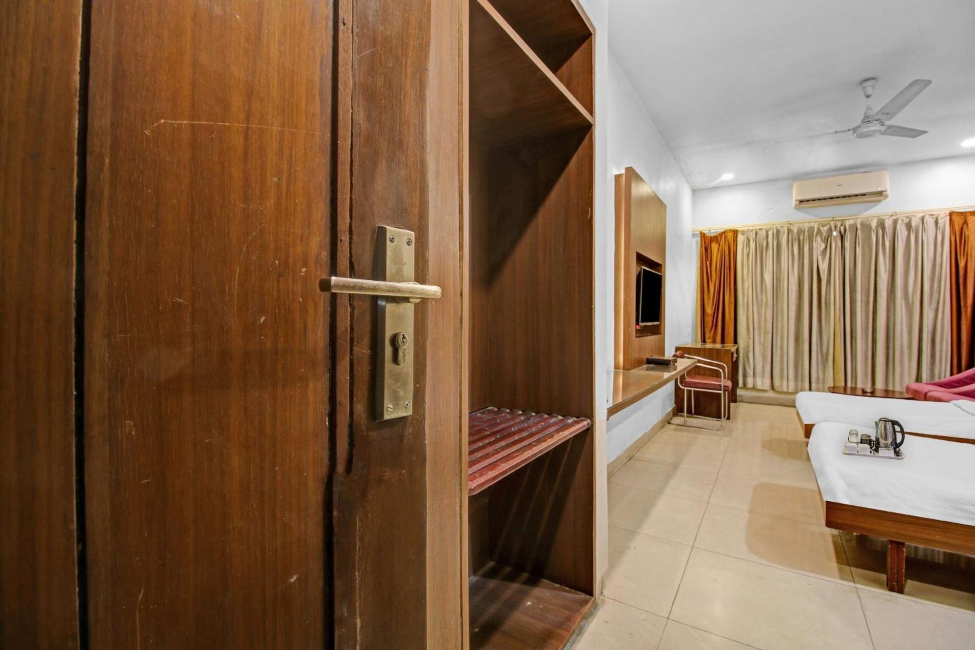 Collection O Surya Hotel Bhopal Ngoại thất bức ảnh