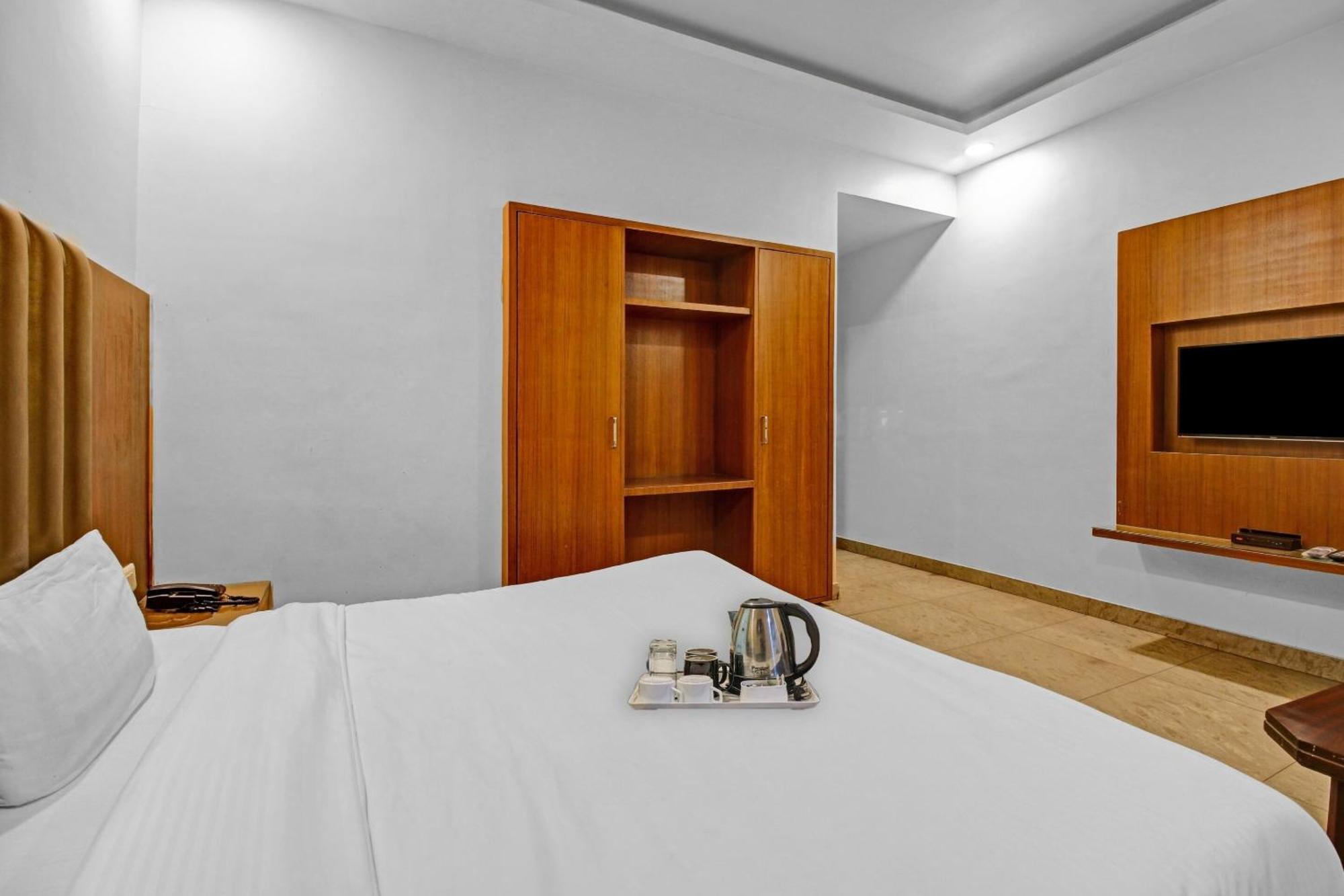 Collection O Surya Hotel Bhopal Ngoại thất bức ảnh