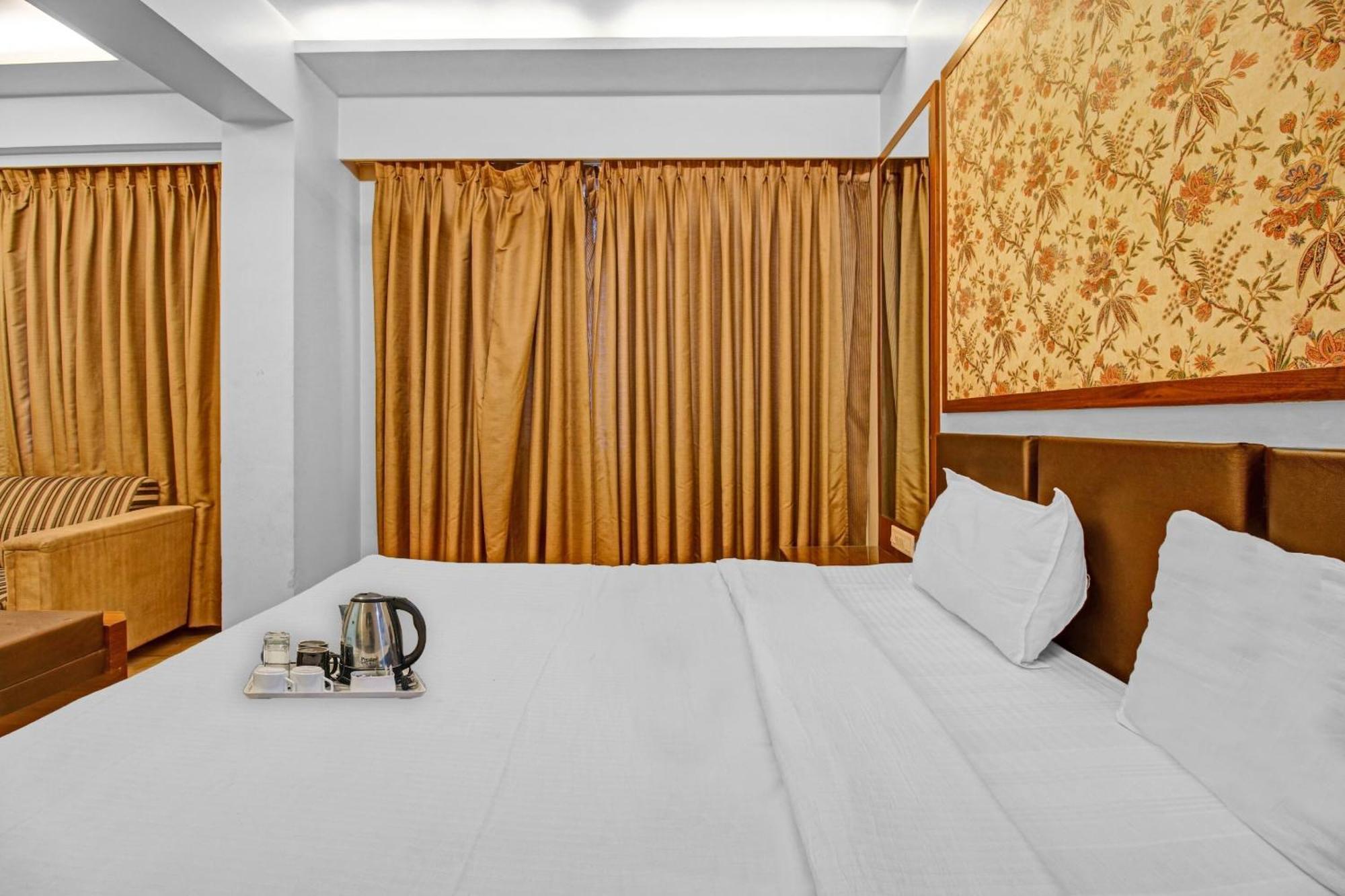 Collection O Surya Hotel Bhopal Ngoại thất bức ảnh